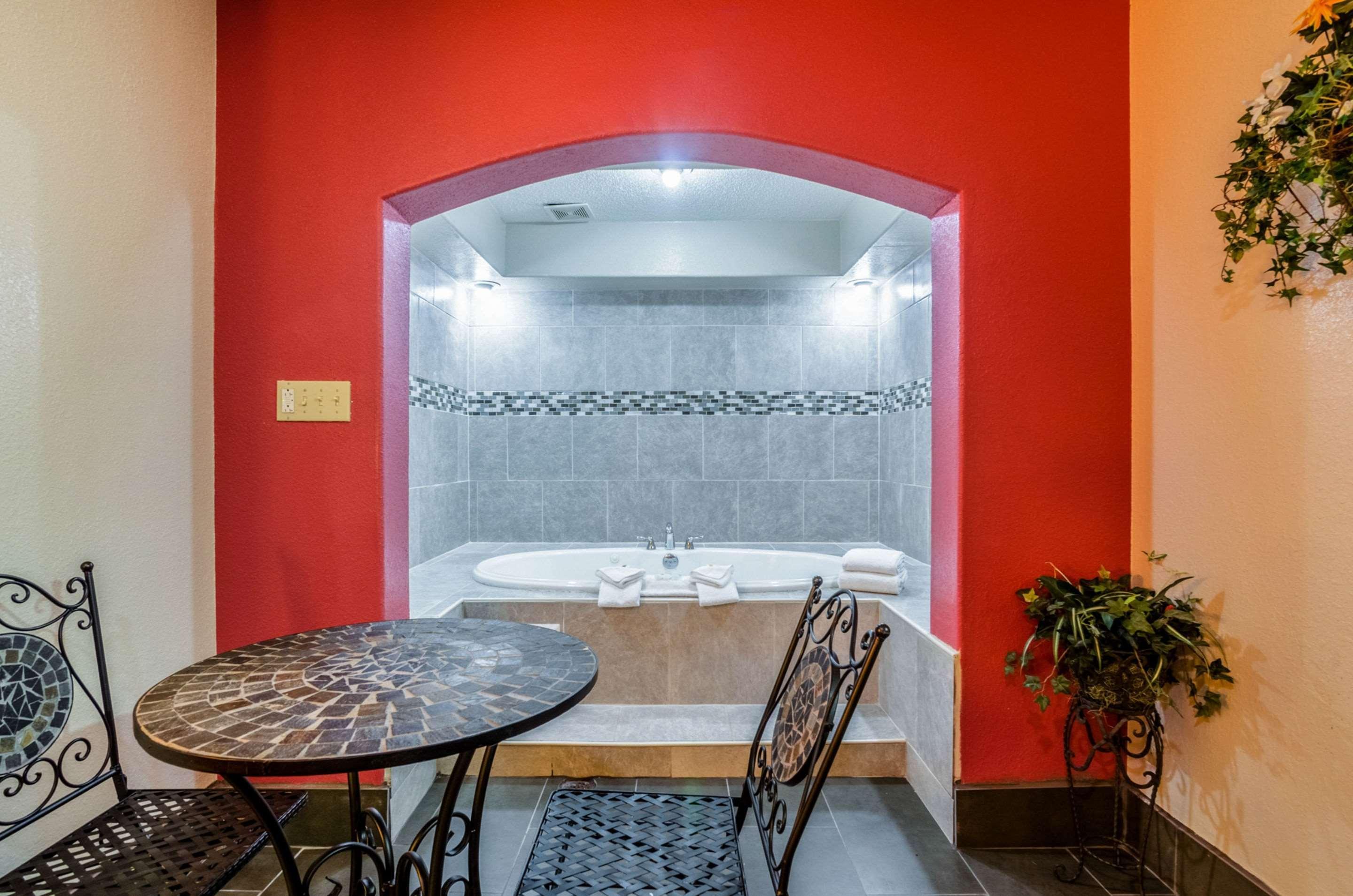 Quality Inn South Уичита Экстерьер фото